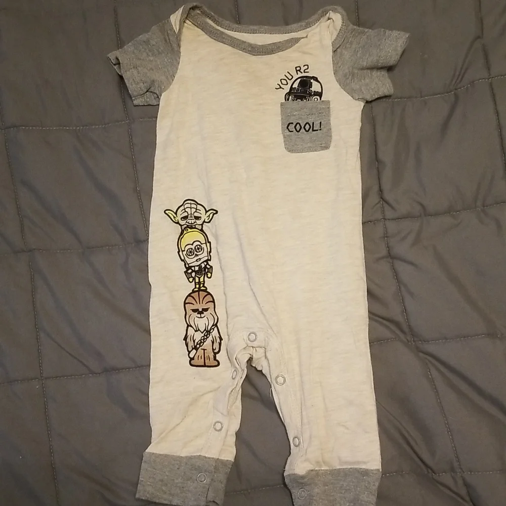 Disney Star Wars Bundle of 3 infant outfits